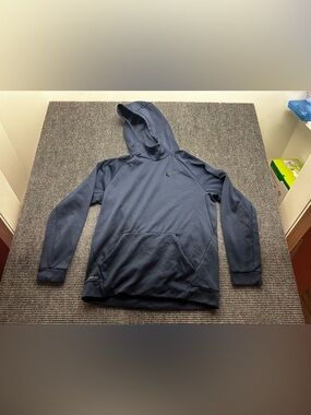 Men’s Blue Nike Therma Fit Long Sleeve Pullover Hooded Hoodie Sweatshirt Size LG